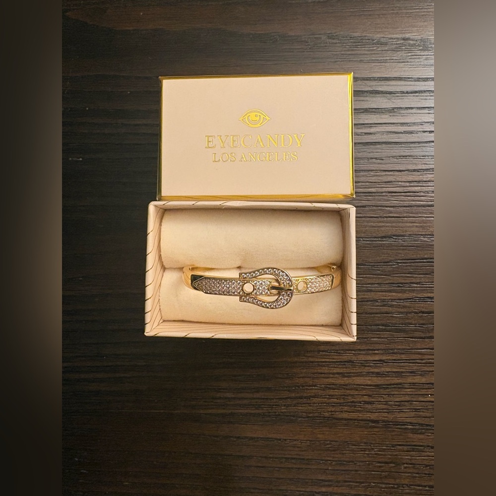 NEW Eye Candy Gold Buckle Bangle Bracelet